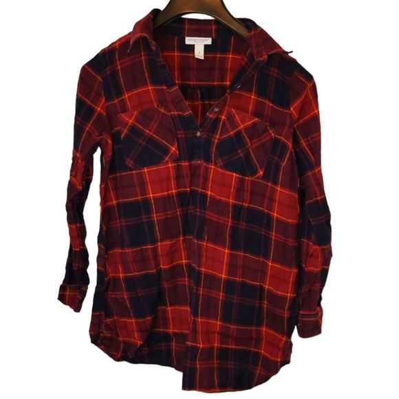 Liz Lange Tops - Liz Lange Maternity Flannel Shirt Size Small